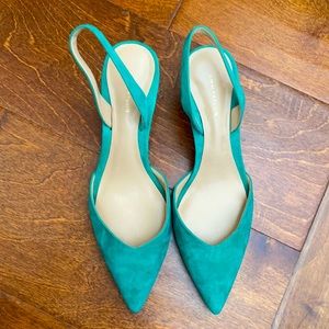 Ann Taylor green suede slingback kitten heels